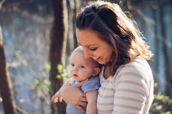 Featured image for: 5 Tips to Make Your Breast Pumping Journey More Eco-Friendly